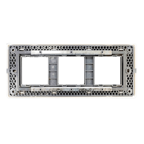 Greatwhite Fiana EVO White Chrome Plate 6 Modular (2x3) (Ref No. 20606WHC)