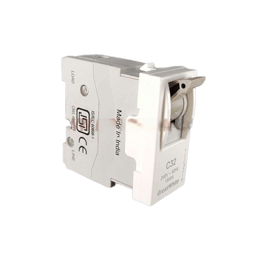 GreatWhite Myrah 32 Amp MCB SP C Series White (Ref. No. 40422WH)