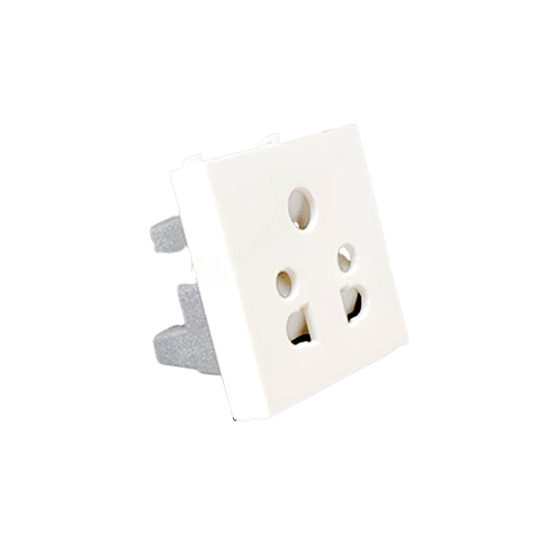 GreatWhite Myrah, Multi Socket 10A, 240V ~ (Ref No. 40234WH)